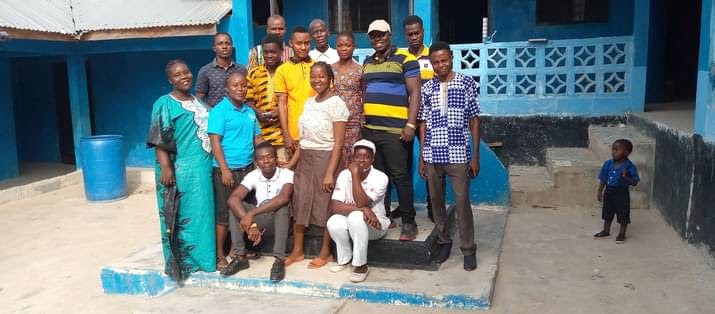 group photo staff & teachers 2022 - 2023 academic year